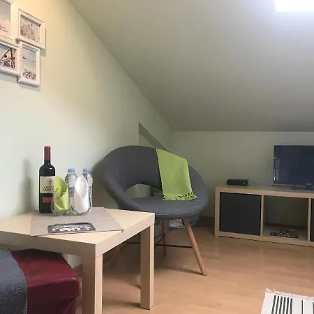 The Backpacker's Spot - Bus & Railway Station Gem By Flat Mаnager * صوفيا