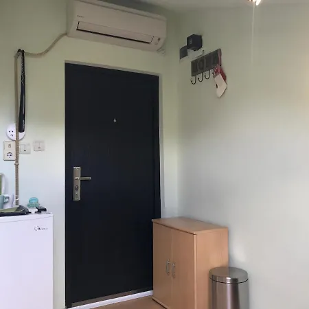 The Backpacker's Spot - Bus & Railway Station Gem By Flat Mаnager * صوفيا